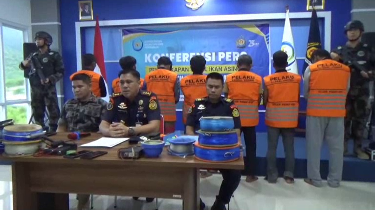 KKP RI Tangkap Dua Kapal Asing Ilegal di Laut Sulawesi