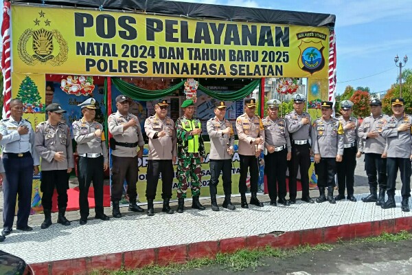 Kapolda Sulut Tinjau Pos Pengamanan Nataru di Minahasa Selatan