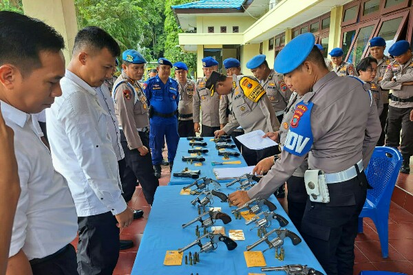 Cegah Pelanggaran, Propam Polda Sulut Gelar Operasi Gaktiblin Pemeriksaan Senpi Dinas