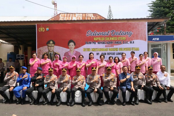 Kunjungi Polresta Manado, Kapolda Resmikan Gedung SPKT dan Berikan Pembekalan Motivasi Kerja kepada Personel