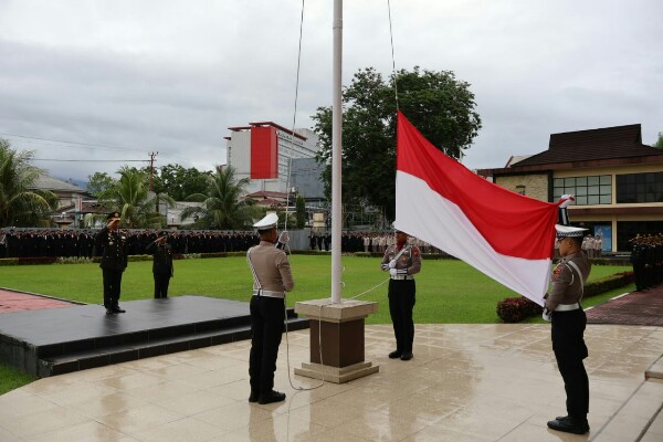 Polda Sulut Gelar Upacara Hari Lahir Pancasila Tahun 2025
