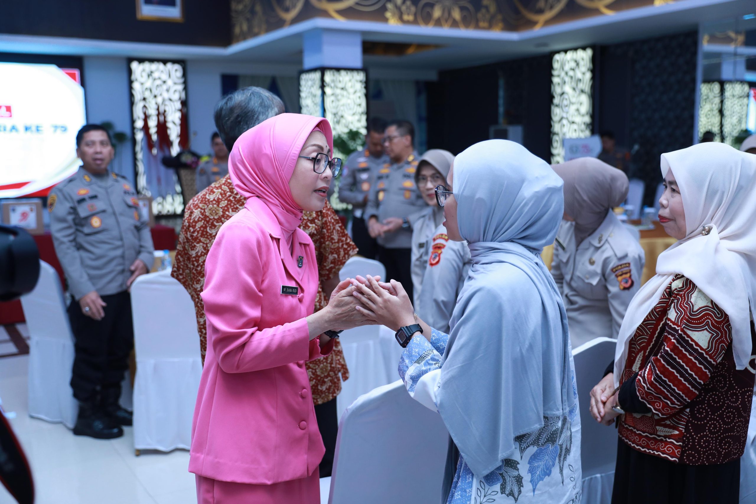 Bakti Sosial Bhayangkari Polda Jawa Barat, Wujud Cinta Kasih untuk Masyarakat Rentan