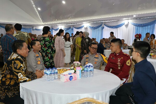 Polda Sulut Gelar Open House Natal 2025 di Aula Mapolda Secara Sederhana