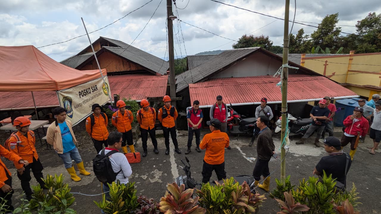 Warga Diduga Hilang di Perkebunan Zanuriri Tomohon, Basarnas Sulut Laksanakan Operasi Pencarian.