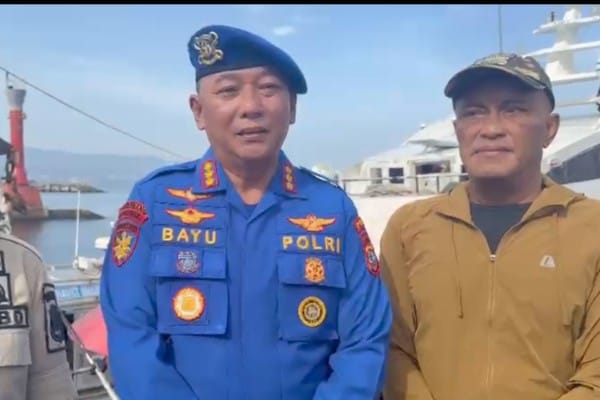 Polairud Polda Sulut dan PDAM Antar Bantuan Air Bersih, 64 Ribu Liter untuk Warga Manado Tua dan Siladen